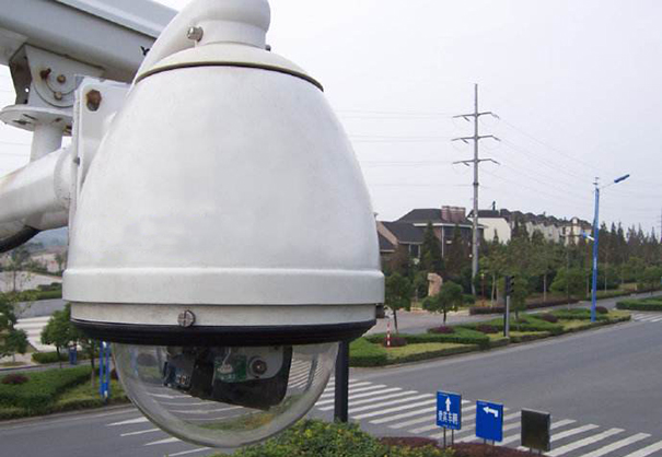 �����򻬭h(hu��n)